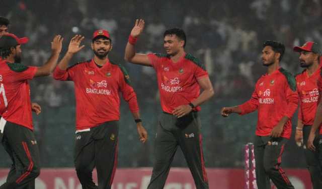 একজন ব‌্যাটসম‌্যান থাকলেই হতো…