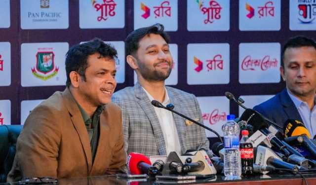 হস্তক্ষেপ নয়, পর্যবেক্ষণ ও সহযোগিতায় বিশ্বাসী টিম ডিরেক্টর রাজ্জা