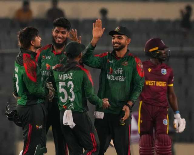 স্পিন দূর্গে জয়ের ছবি আঁকল বাংলাদেশ