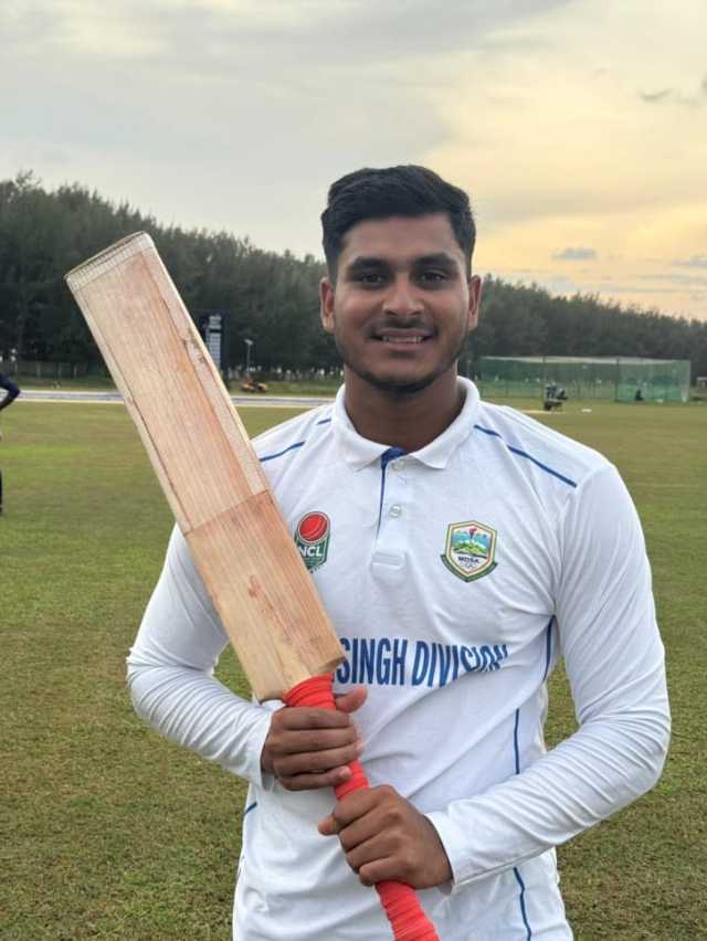 এনসিএল: তিন সেঞ্চুরি ও মিরপুরে উইকেটের মিছিল