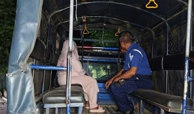 ফরিদপুরে ইয়াবা ও হেরোইনসহ তরুণী আটক