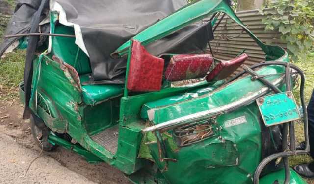 সিলেটে অটোরিকশায় ট্রাকের ধাক্কা, যুবক নিহত