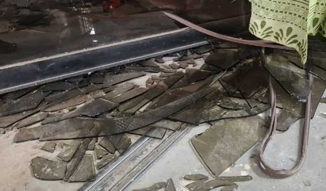 টাঙ্গাইলে নির্বাচন অফিসে হামলা-ভাঙচুর, কর্মকর্তাসহ আহত ৩