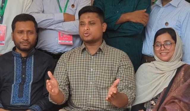 ইসি যে সিদ্ধান্তগুলো নেয়, সেগুলোর নীতিমালা নেই: হাসনাত 