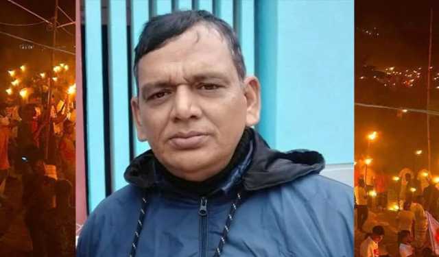 তিস্তা রক্ষায় আলো জ্বেলে বাড়ি ফেলা হলো না কলেজ শিক্ষক সাবুর