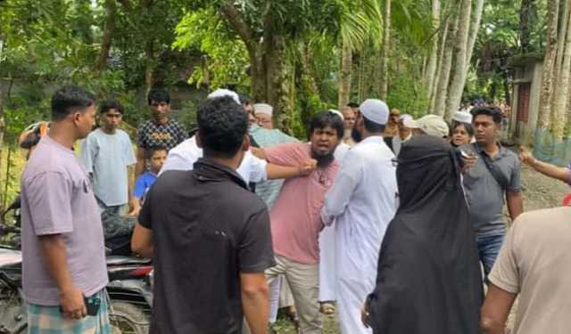 সম্পত্তি নিয়ে দুই ভাইয়ের বিরোধ, মায়ের লাশ দাফনে বাধা