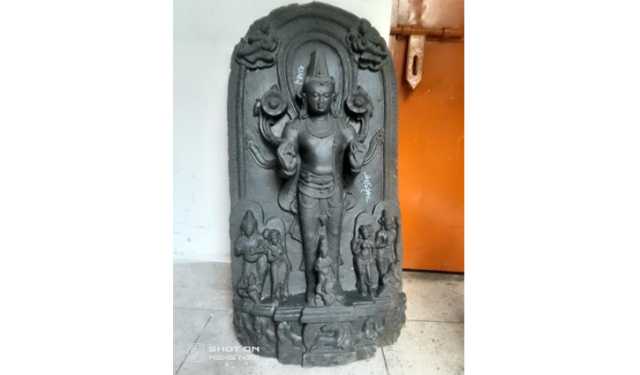 সাভারে কোটি টাকার মূর্তি উদ্ধার, গ্রেপ্তার ১