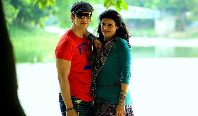 সত্যি কী নোবেল-মৌয়ের প্রেম ছিল?