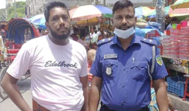 এক্সপ্রেসওয়েতে সড়ক দুর্ঘটনায় ৫ জন নিহতের ঘটনায় বাসচালক গ্রেপ্তার