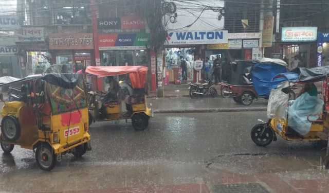 ময়মনসিংহে স্বস্তির বৃষ্টি