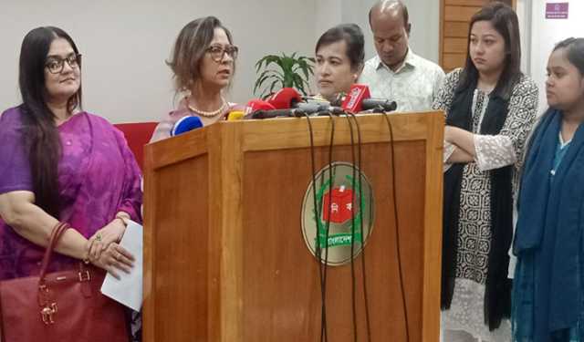 সংসদে ১০০ নারী আসন চান নাসরিন আউয়াল