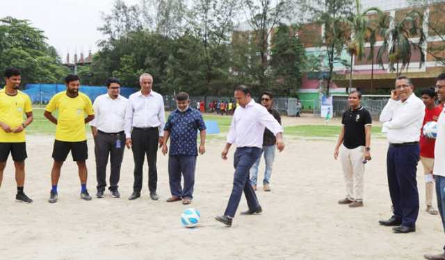 রাতে পুনরায় বাংলাদেশ-সিঙ্গাপুর ম্যাচের টিকিট ছাড়বে বাফুফে