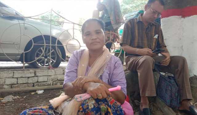 মেয়েকে ঢাবিতে পড়ানোর স্বপ্ন পাহাড়ি মায়ের