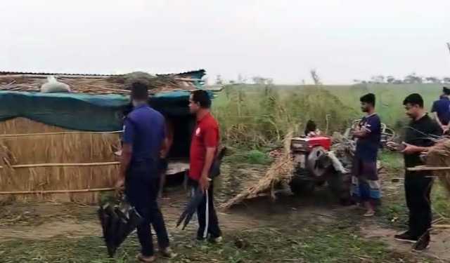 চৌহালীতে খামারিকে হত্যা করে ৪ গরু লুট