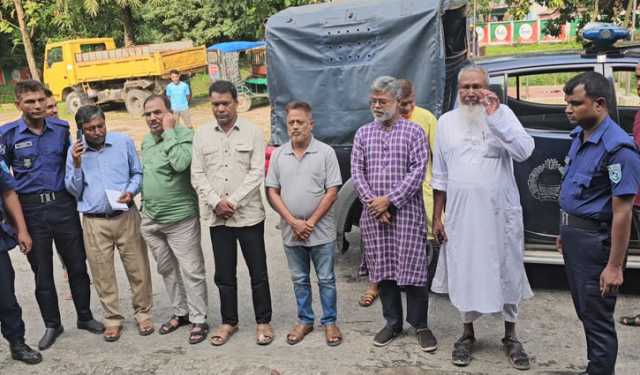 ফুলছড়ির ৬ ইউপি চেয়ারম্যান আটক