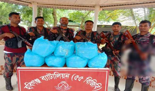 বিজিবি’র অভিযানে ৮০ হাজার টাকার চোরাচালানী পণ্য ও মাদক জব্দ