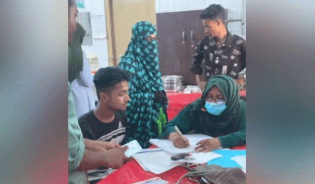 দৌলতপুরে পরীক্ষা দিতে এসে হামলার শিকার ২ শিক্ষার্থী
