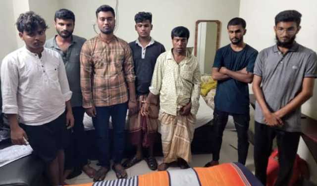 খুলনায় দালাল চক্রের ৯ সদস্য গ্রেপ্তার