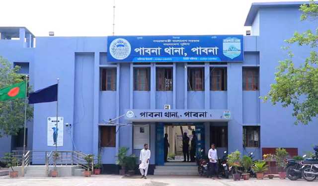 পাবনায় ছুরিকাহত যুবকের মৃত্যু, অভিযুক্ত আটক