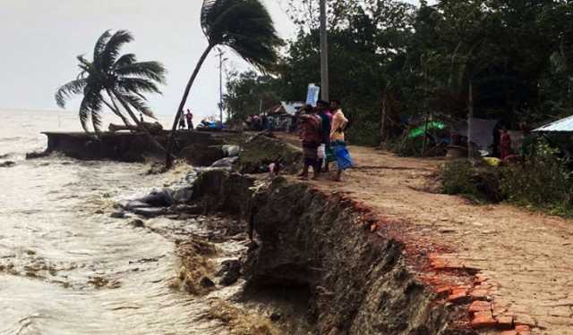 মেঘনার ভাঙনে হুমকিতে রামগতি-বিবিরহাট সড়ক, আতঙ্কে এলাকাবাসী