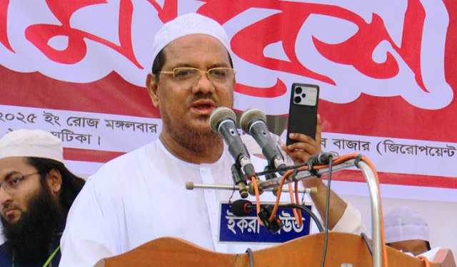 আ.লীগ, বিএনপি, জাতীয় পার্টির শাসন দেখার কিছু নেই: চরমোনাই পীর