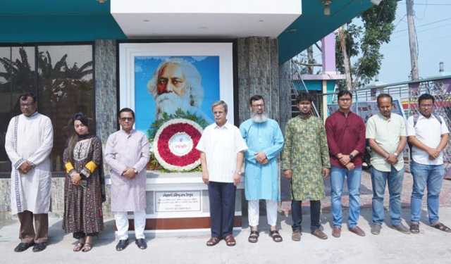 কবিগুরুর চিন্তামালা জাতির মনন নির্মাণে সহায়ক হবে: রবি উপাচার্য