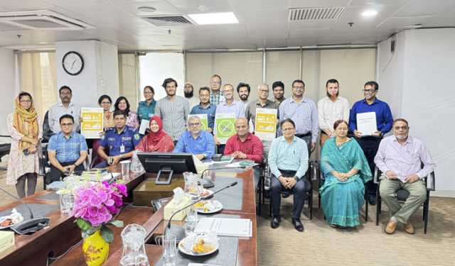 পথচারী ও সাইকেল আরোহীদের নিরাপত্তা নিশ্চিতে আইন প্রণয়নের দাবি
