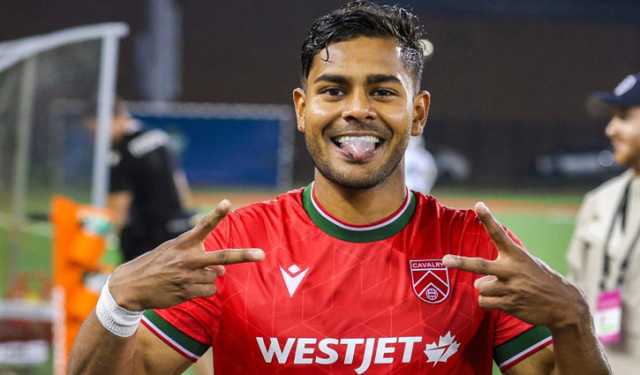 বাংলাদেশের হয়ে খেলতে ফিফার অনুমতি পেলেন শমিত