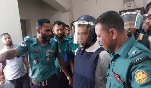 নতুন মামলায় গ্রেপ্তার গান বাংলার তাপস