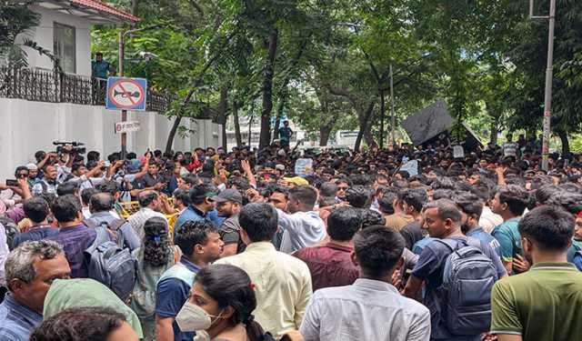জগন্নাথ বিশ্ববিদ্যালয় শাটডাউন ঘোষণা 