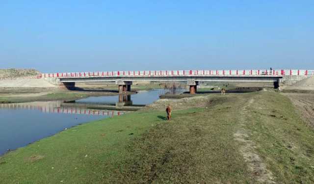 মৃতপ্রায় ভুলুয়া, বন্যা আতঙ্কে পাড়বাসী