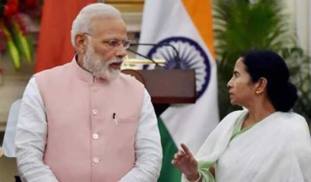 মোদিকে মমতা: দাঙ্গায় নয়, সীমান্ত সুরক্ষায় নজর দিন