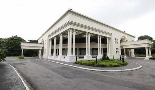 উপদেষ্টা পরিষদের জরুরি বৈঠক সন্ধ্যায়