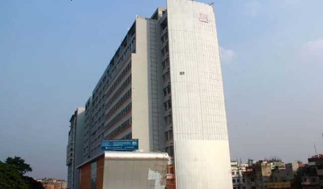 আড়াইহাজারে গ্যাস সিলিন্ডার বিস্ফোরণে দগ্ধ ৪