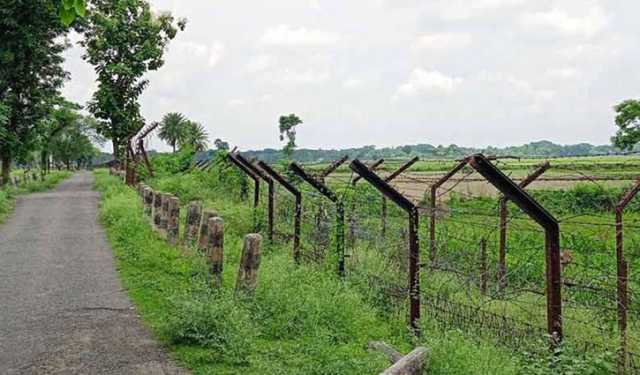 সুনামগঞ্জ সীমান্ত দিয়ে আরো ১৬ জনকে ঠেলে পাঠাল বিএসএফ