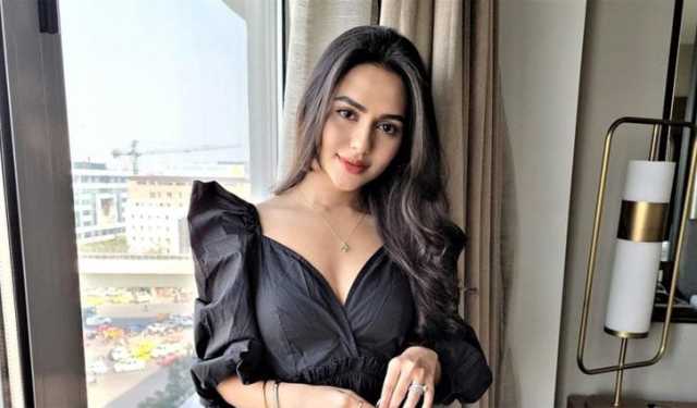 নুসরাত ফারিয়ার এক যুগের হিসাব-নিকাশ