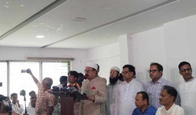 রাজনৈতিক দল নিষিদ্ধ সব সমস্যার সমাধান নয়: গয়েশ্বর