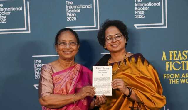 বিশ্ব সাহিত্যের সম্মানজনক বুকার পুরস্কার পেলেন ভারতীয় লেখক বানু মুশতাক