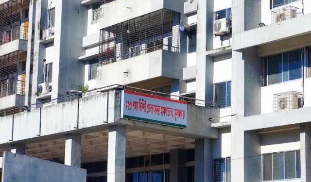 বিয়ের খবরে প্রেমিকাকে ছুরিকাঘাত করে আত্মহত্যার চেষ্টা সাবেক ছাত্রলীগ নেতার