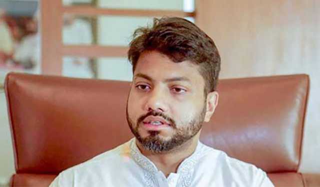 রাজপথ না ছাড়ার নির্দেশ ইশরাকের