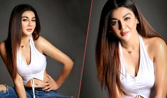 ‘সব প্রতিশ্রুতি মিথ্যা, কেউ পাশে থাকে না’