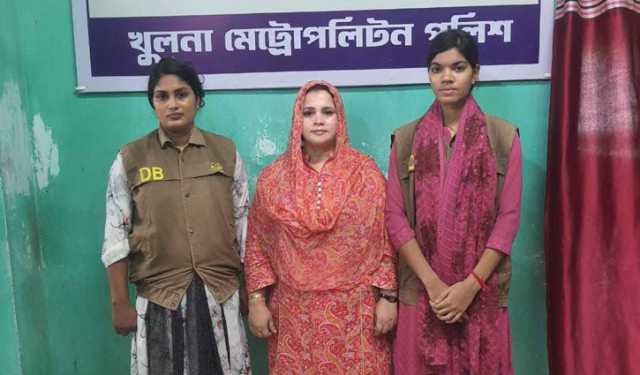 খুলনার মহিলা লীগ নেত্রী তন্দ্রা ঢাকায় গ্রেপ্তার 
