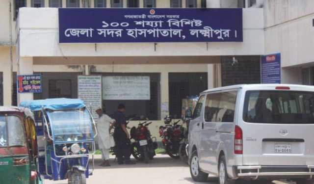 পরকীয়ার অভিযোগে স্ত্রীসহ নিজের শরীরে পেট্রোল ঢেলে আগুন