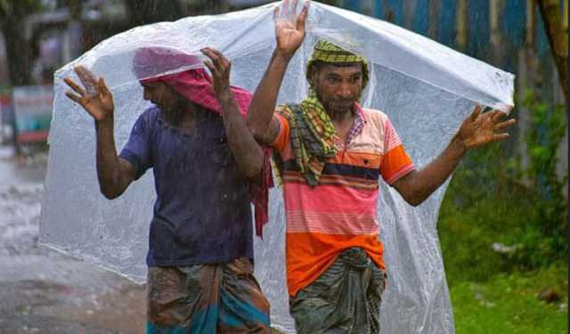 আর কতদিন থাকবে বৃষ্টি?
