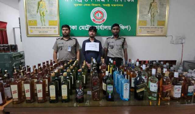গেন্ডারিয়া থেকে বিপুল পরিমাণ মদ-বিয়ার উদ্ধার