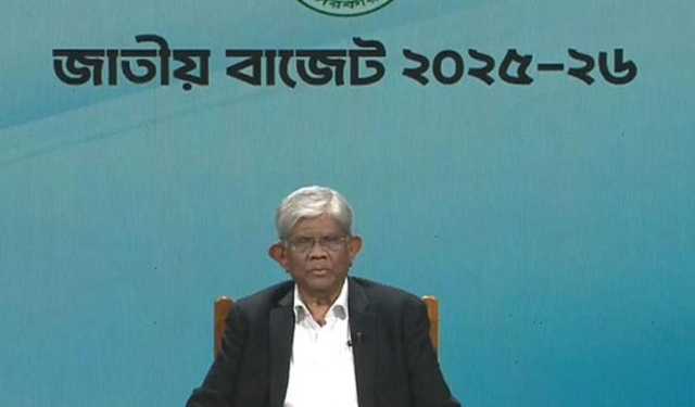 আর্থিক খাতকে ধ্বংসের কিনারায় নেওয়া হয়েছে: অর্থ উপদেষ্টা