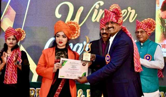 ‘শ্রাবণ জ্যোৎস্নায়’ সিনেমার ঝুলিতে ২২ আন্তর্জাতিক পুরস্কার