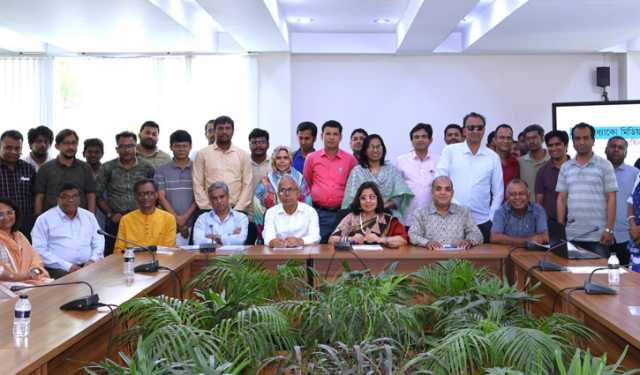 বাজেটে সিগারেটের মূল্যস্তর সংখ্যা কমানোর দাবি