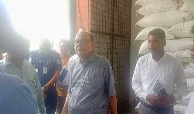 ৬০ লাখ মে. টন গম আমদানি করতে হয়: উপদেষ্টা  