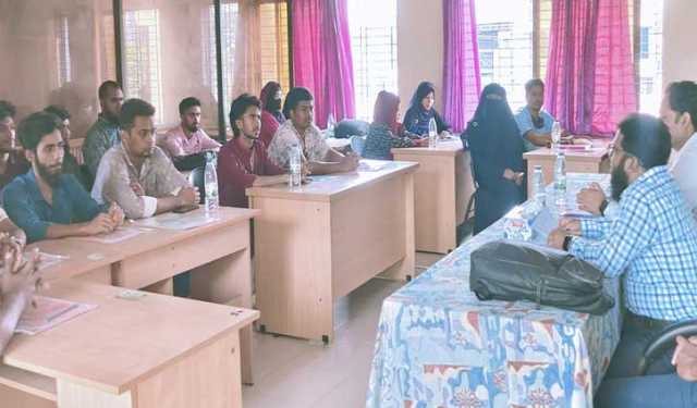 অভয়নগরে বিনামূল্যে প্রথম ফ্রিল্যান্সিং প্রশিক্ষণ